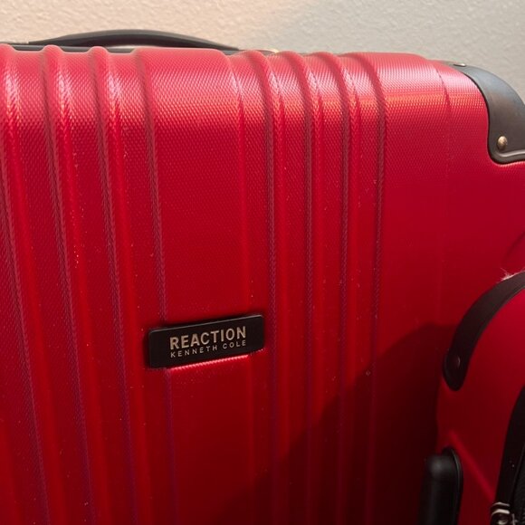 Kenneth Cole Hardshell Suitcase Luggage Set - Picture 6 of 11